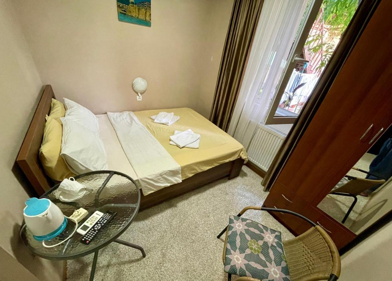 טביליסי Hotel Maria מראה חיצוני תמונה